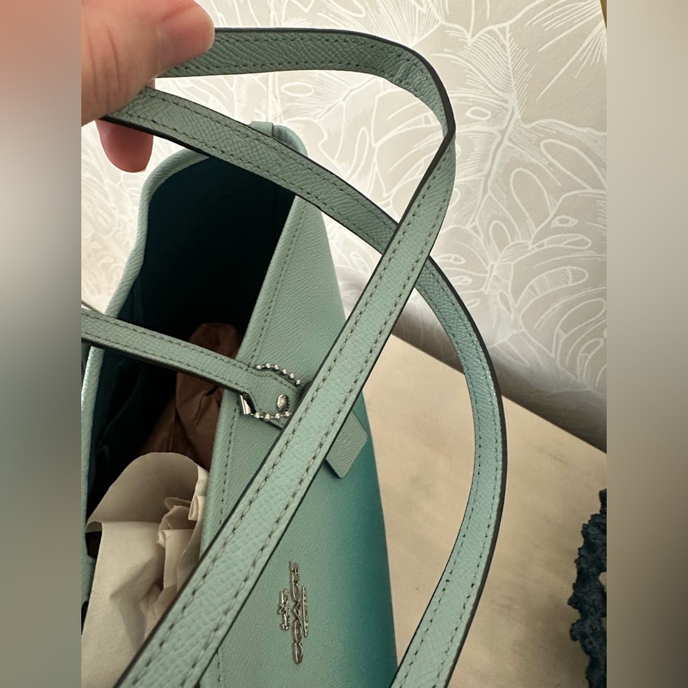 Coach Blue Teal Ombre Tote Bag - Picture 10 of 10